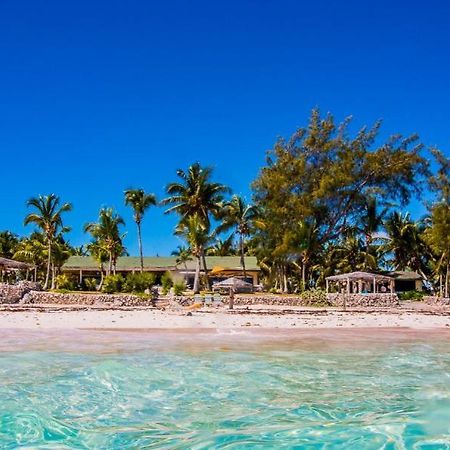 Greenwood Beach Resort Bailey Town  Ngoại thất bức ảnh