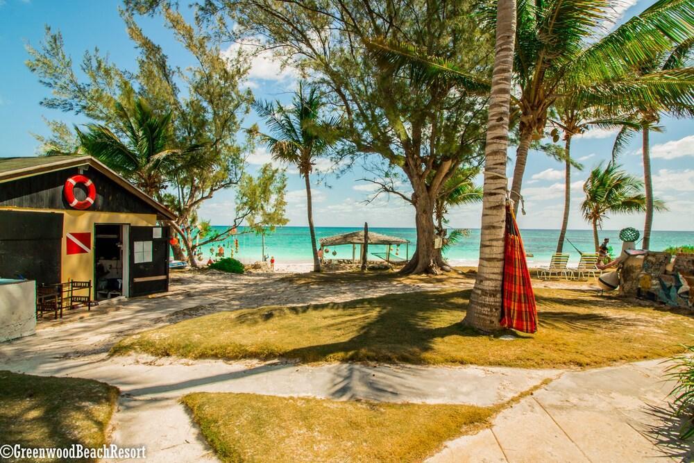 Greenwood Beach Resort Bailey Town  Ngoại thất bức ảnh