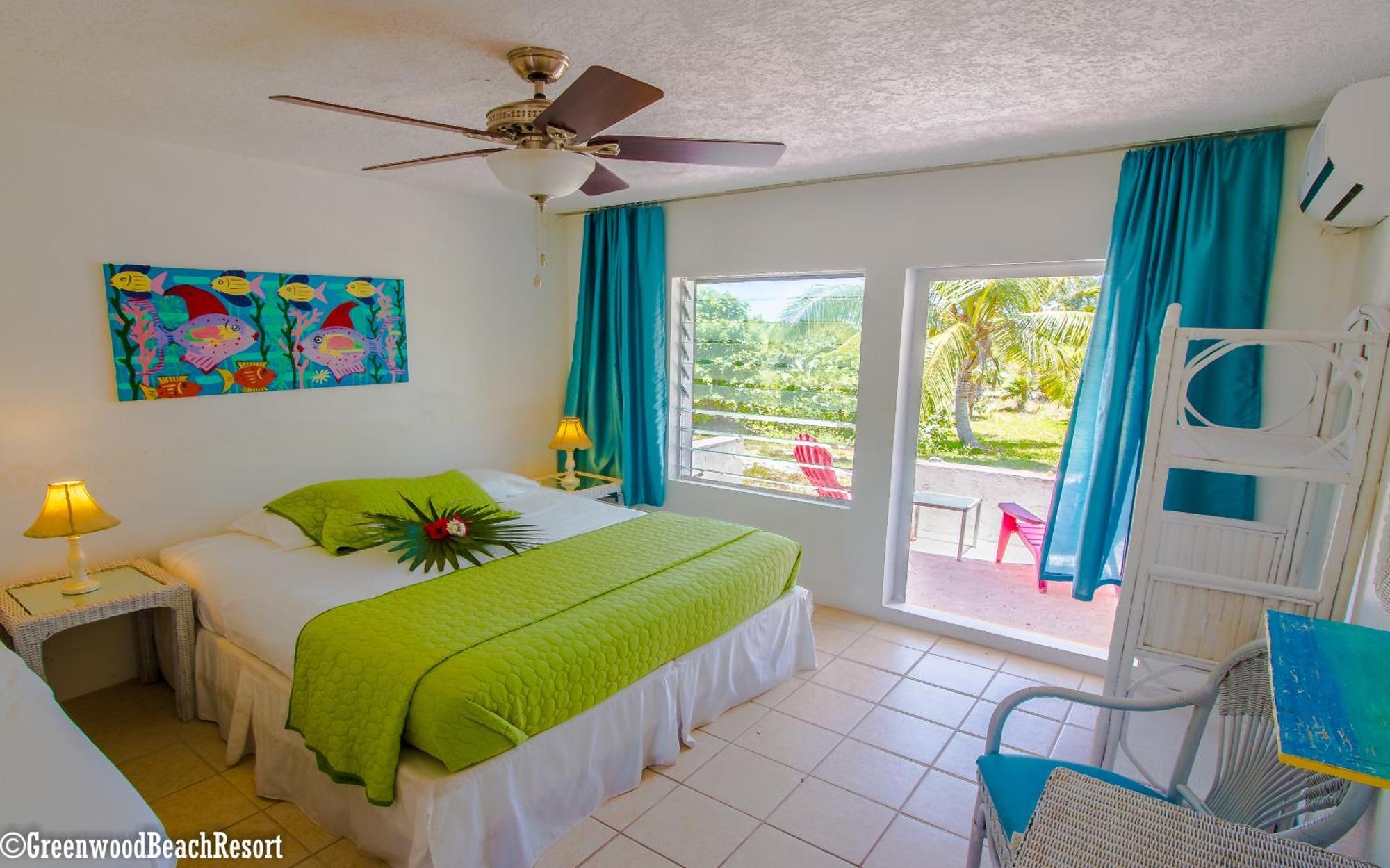 Greenwood Beach Resort Bailey Town  Ngoại thất bức ảnh